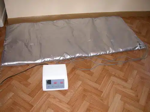 APPARECCHIATURA DI TERMOTERAPIA CON TERMOCOPERTA WEELKO F-825