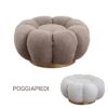 Poggiapiedi Pouf in Tessuto Teddy con Base in Metallo Dorato – Stile Scandinavo